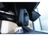 自動防眩機能を備えたルームミラー。ETC車載器を搭載しておりスタイリッシュかつ機能性を兼ね備えております。まずは、お電話等でお気軽にお問い合わせくださいませ。 0078-6002-582225 BPS姫里へ