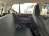 軽の看板が目印です!届出済 未使用車をお探しの方はこちらの看板を目印にお越しください。※似たような看板のお店がございますのでお間違えのないようご注意ください。