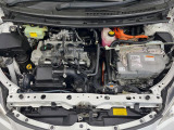 親切・丁寧な専門メカニックスタッフが応対!・車検・点検整備・事故等の修理などアフターサービスも安心。お車のカスタマイズもネクステージのサービススタッフまでご相談ください!