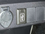 USB/AUX端子も備えられていますので?お手持ちの音楽機器を繋げられます(^^♪