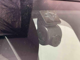 安全・安心な走行のために、納車前にダイハツのクルマを知り尽くしたエキスパートが基本性能に関わる機能や状態を徹底的に点検。消耗部品の交換など法定12ヶ月点検相当の点検・整備を実施しております。