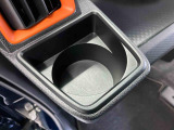 また、お車にあまり詳しくない方でも安心して立ち寄って頂けるお店作りを目指しています。中古車選びに不安があるという多くのお客様の声に応えるべく『親切・丁寧・明瞭』をキーワードにしっかりサポート致します。