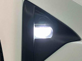 悪天候時に視界確保するLEDフォグランプが標準装備 !(^^)!