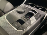 認定中古車 トップビューカメラ PDC 純正ナビ Apple Carplay Bluetooth インテリジェントセーフティ LED 電動シート オートトランク ACC ヘッドアップディスプレイ アンビエントライト