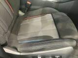 BMWの大きなシートは疲れにくく、搭乗者を包み込んでくれる安心感が御座います。