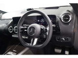 お気軽にお問い合わせください。Tel:075-325-0440 Mobile:070-2313-8676  中古車担当:時女まで