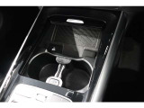 お気軽にお問い合わせください。Tel:075-325-0440 Mobile:070-2313-8676  中古車担当:時女まで