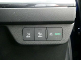 【運転席操作部】ヘッドライト操作用ボタン
