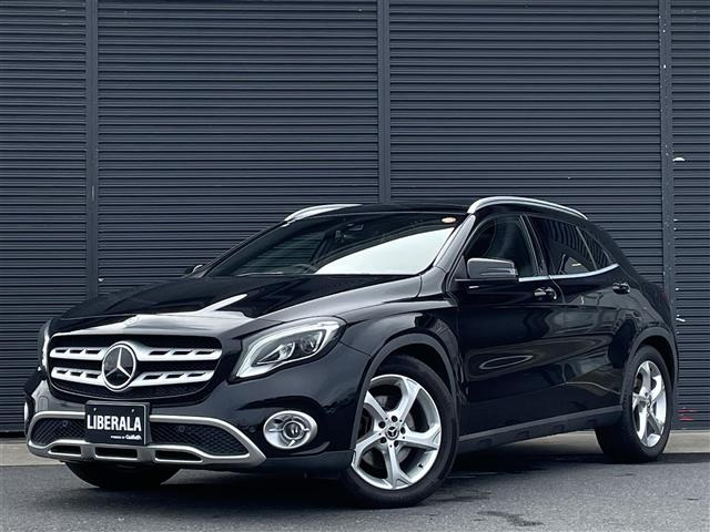 GLAクラス GLA220 4マチック 4WD 4WD 本革シート