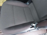トヨタ高品質Car洗浄「まるまるクリン」は、3つのルームクリンと3つのボディクリンで内外装をまるごと本格洗浄。ボディもシートも車内も、隅々まで爽やかキレイです。