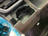 また、お車にあまり詳しくない方でも安心して立ち寄って頂けるお店作りを目指しています。中古車選びに不安があるという多くのお客様の声に応えるべく『親切・丁寧・明瞭』をキーワードにしっかりサポート致します。