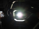 LEDテクノロジーにて放射される白色光の周波特性は太陽光に近く明るく輝きます