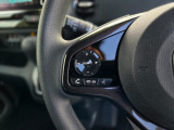 運転しながら手元でオーディオ操作ができます♪ハンドルから手・目を離すことなく運転も安心です。