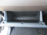 小物や車検証を入れるスペースがあります!!