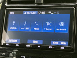 周囲の状況を把握しやすく、安全確認をサポートする機能が搭載されています。万が一の際にも、状況を的確に把握できます。