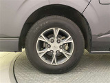 機敏さを引き立てる純正アルミ 195/80 R15 装着!