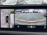 車を真上から見ているように、周囲の状況を把握しながら安心して駐車が行えるアラウンドビューモニター!