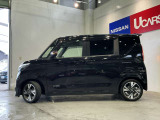 日産ディーラーならではの経験豊富な整備士が、お渡し前にきっちりと車検整備をさせていただいております。またお渡し後1ヶ月もしくは1000kmで、無料の点検整備を実施させていただきます。