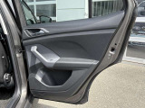点検整備ご納車前にCertified Pre-Owned独自の「点検チェック項目シート」により、部品や機能に関する全71項目もの厳しいチェックを実施します。