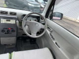 ☆内外装クリーニング☆車の隅々まで徹底的にクリーニングを行っておりますので内外装ともに綺麗な状態でご納車いたします!