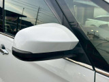 デザイン性だけでなく、ドライバーの巻き込み防止など安全運転をサポート致します!周囲からの視認性にも優れていて安心です!
