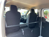 カープレシャスではご納車後もお客様に安心しておクルマにお乗り頂くため、【2か月又は2,000km】の保証をお付けしております!当社は保証金額をお支払い総額に含ませていただいております!