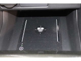 ワイヤレス充電器装備