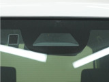 ◆Honda SENSING◆ カメラ等装置で精度の高い検知能力を発揮、安全運転を支援します。ステアリング上のコントローラーに注目!