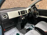 ■POINT■インパネやシートなどのインテリアの素材は車種によって異なるので、ぜひご来店いただきご自身で確かめてみてください!
