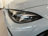 BMWでは古くから4つのリングが伝統のヘッドライトで御座います。