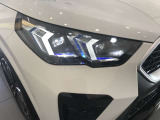 BMWのオートライトは積極的にライトをつけることにより、自車の存在を周囲に向けアピールいたします。それは安全性への配慮でもあります。