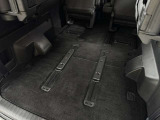 お車に関してのご質問などはLINE(ID友達検索&rarr;@210bdwpm)、直通アドレス(rerize@autorerize.co.jp)またはお電話(025-372-8118)までお気軽にお問合せ下さい♪
