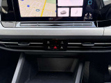 Volkswagen純正のナビゲーションです!少ない動作で必要な情報をご確認可能です!スマートフォンとも連携可能です!
