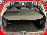荷物を隠すトノカバー付、車外の視線からあなたのプライバシーをしっかり守ります!!