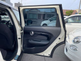 【なんでもご質問ください】お客さまが安心安全でお車選びができるように、仕入れ前の使用状況からしっかり説明させていただきます。
