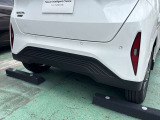 プライバシーガラスです。名前の通り、プライバシー確保また、冷房の効果担保にも役立ちます!