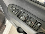 延長保証につきましてはお求めいただく車両によって保証料が異なりますので、当店スタッフまでお気軽にお問い合わせくださいませ。