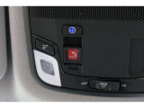 緊急通報ボタンが装備されています。ホンダコネクト対応。ご利用には、Honda Total Care プレミアムのご加入が必要です。