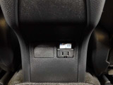 アクセサリーコンセント(AC100V・1500W)