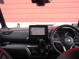 ご覧いただきありがとうございます(*^^)v 日産の人気の軽ルークス。大型ナビやアラモニ、前後ドラレコ、LED付でお買い得ですね。 電話やNETでの お問い合わせ、お見積りのご依頼、ご来店をお待ちしております。