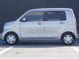 弊社保証では納車日から走行距離無制限で、消耗品を除く全ての部品を1年間保証します。(福祉車両に関して架装装置は保証対象外となります)(外国産車は距離5,000kmまで半年間)