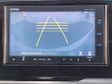 リアカメラ付で、後方をナビ画面で確認。車庫入れも安心です。もちろん、バックギアと連動しています。
