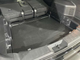 ラゲッジアンダーボックスも装備されております。荷物を載せたり、荷室が広くなりますので大型荷物も載せることができます。