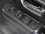 ◆パワーウィンドウスイッチ◆運転席から全席の窓の開閉操作を行うことが出来いつでも換気ができます!