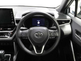 各操作スイッチなどもハンドルから手を放すことなく操作可能で安全運転に支援いたします!