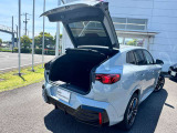 BMW Premium Selection保証では、ご購入後2年間に渡り走行距離無制限で、エンジン・ブレーキ・ミッション等のメイン部分に関しまして、万が一修理・整備が必要になりました際に部品・工賃無料にて対応いたします。