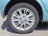 社外アルミホイール 155/65R14 新品夏タイヤをお付けしてのご納車にまります(^^♪