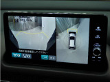 ◆マルチビューカメラシステム◆運転席から見づらい前後左右を、ナビ画面の映像で確認。見通しの悪い交差点や狭い道でのすれ違い、駐車などをサポートします。