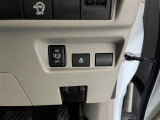 届出済 未使用車販売だけでなく、買取、下取、車検、メンテナンス、保険もバッチリ!お客様のトータルカーライフをしっかりサポートいたします。