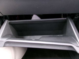 収納もバッチリ!小物が散乱しがちな車内もスッキリさせる事ができますね♪
